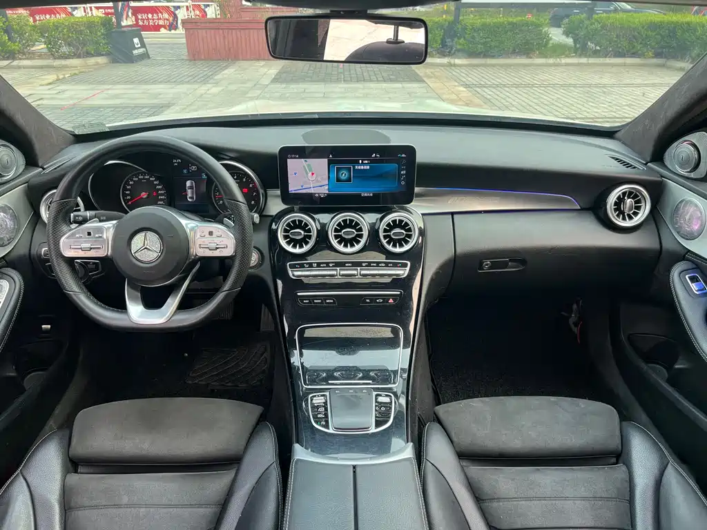 Mercedes-Benz C-Class 2019 — фото 7