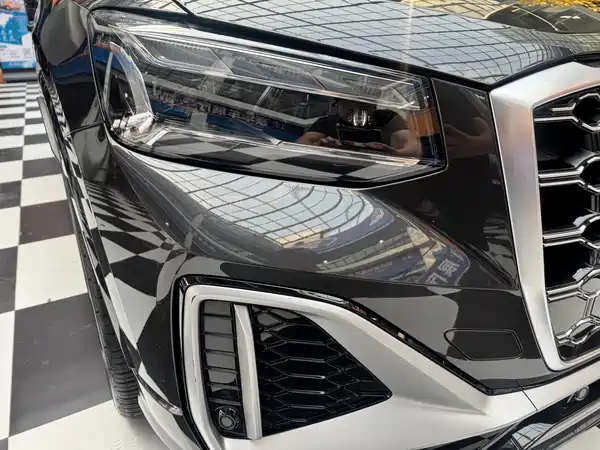 Audi Q2L 2022