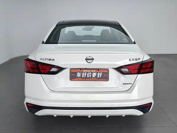 Nissan Teana 2021