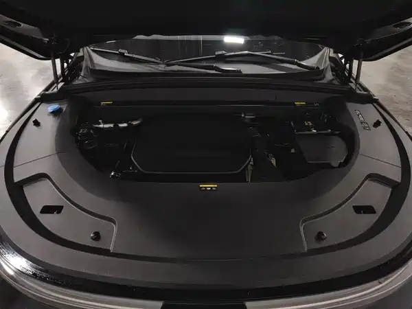 Li Auto L7 2024