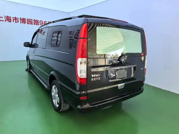 Mercedes-Benz Vito 2013
