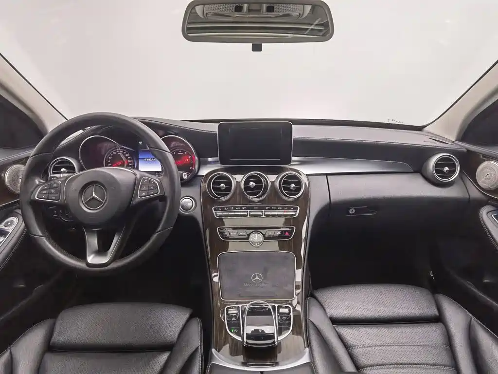 Mercedes-Benz C-Class 2017