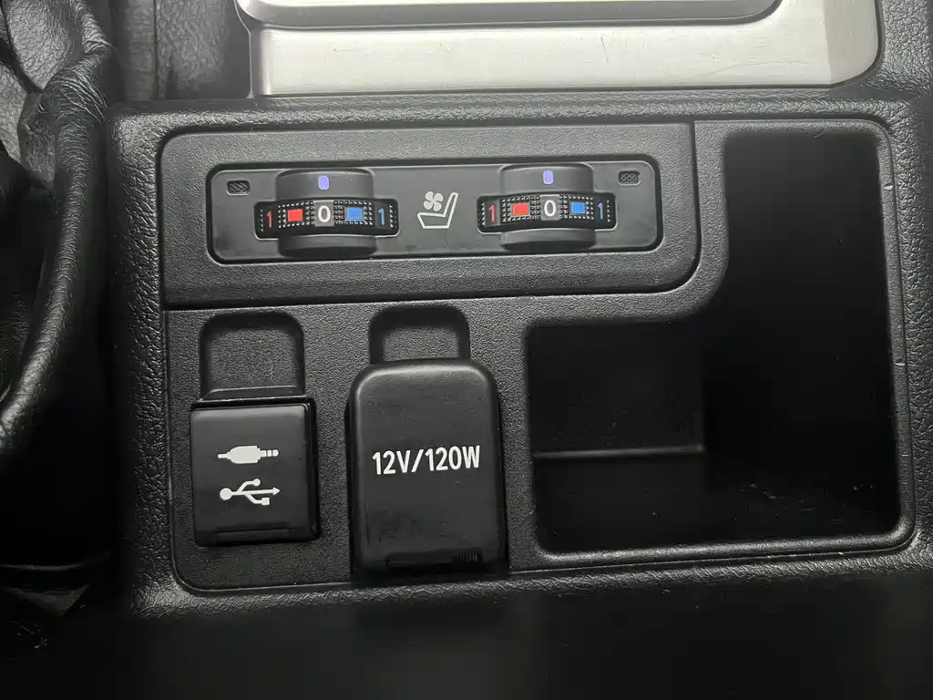 Toyota Prado 2018 — фото 11