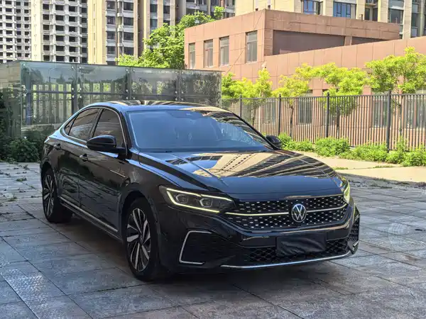 Volkswagen Passat 2022
