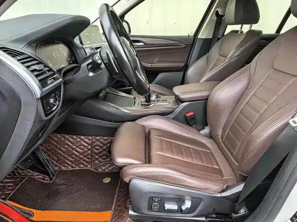 BMW X3 2021