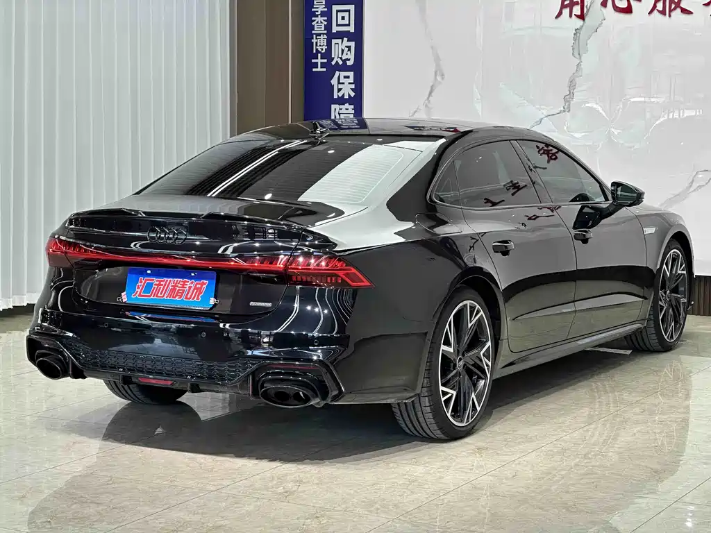Audi A7L 2025 — фото 6