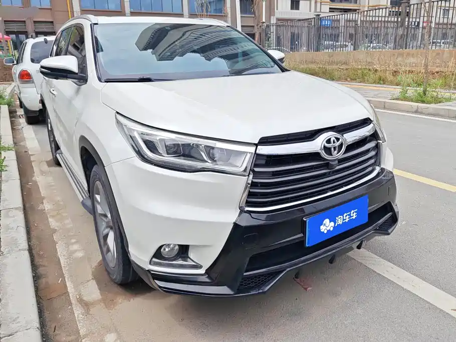 Toyota Highlander 2015
