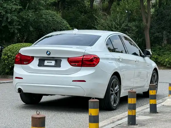 BMW 1 Series 2019