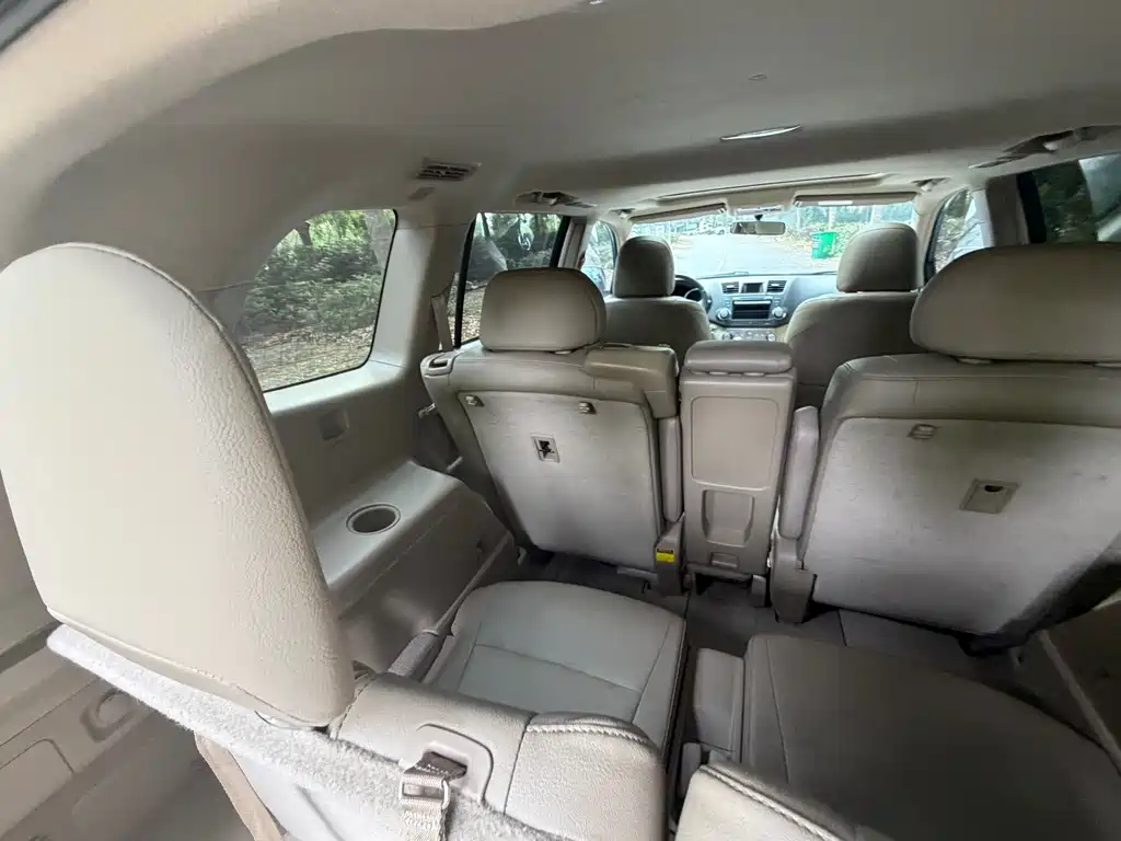 Toyota Highlander 2014 — фото 20