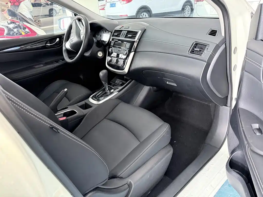 Nissan Tiida 2021 — фото 16