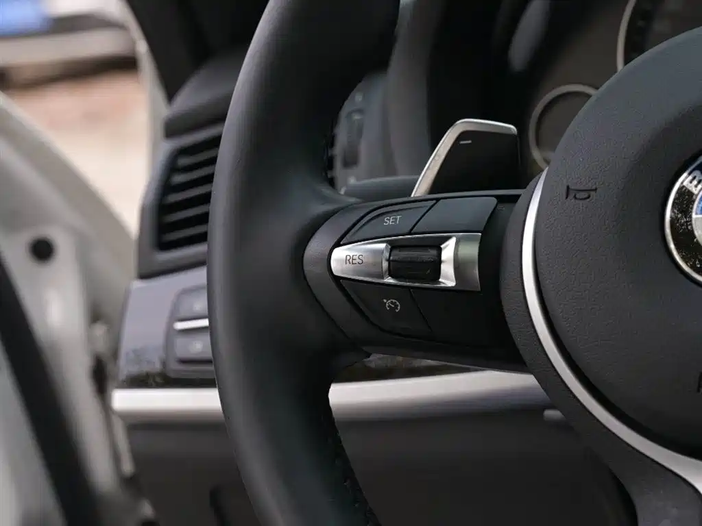 BMW X4 2017 — фото 12