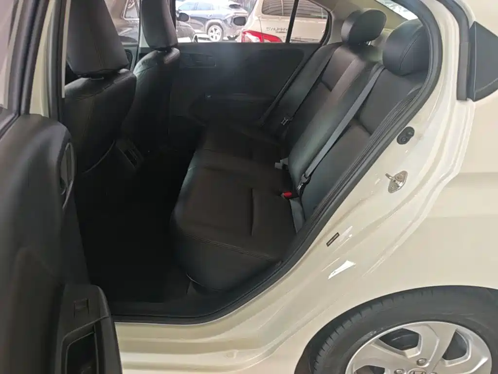 Honda City 2018 — фото 17