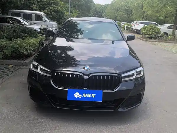 BMW 5 Series 2023