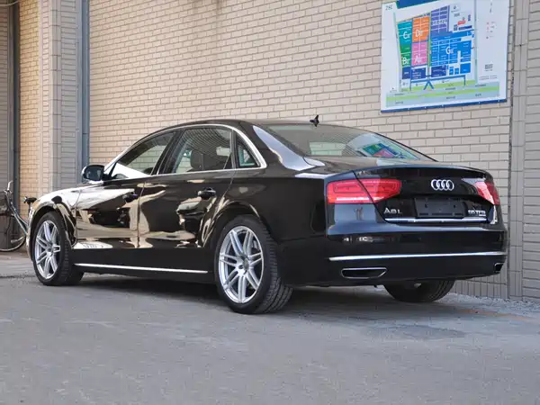 Audi A8 2013