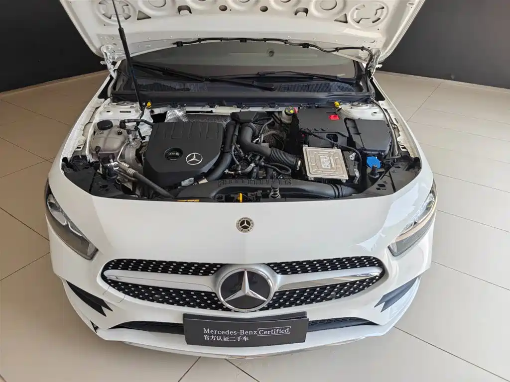 Mercedes-Benz A-Class 2021 — фото 3