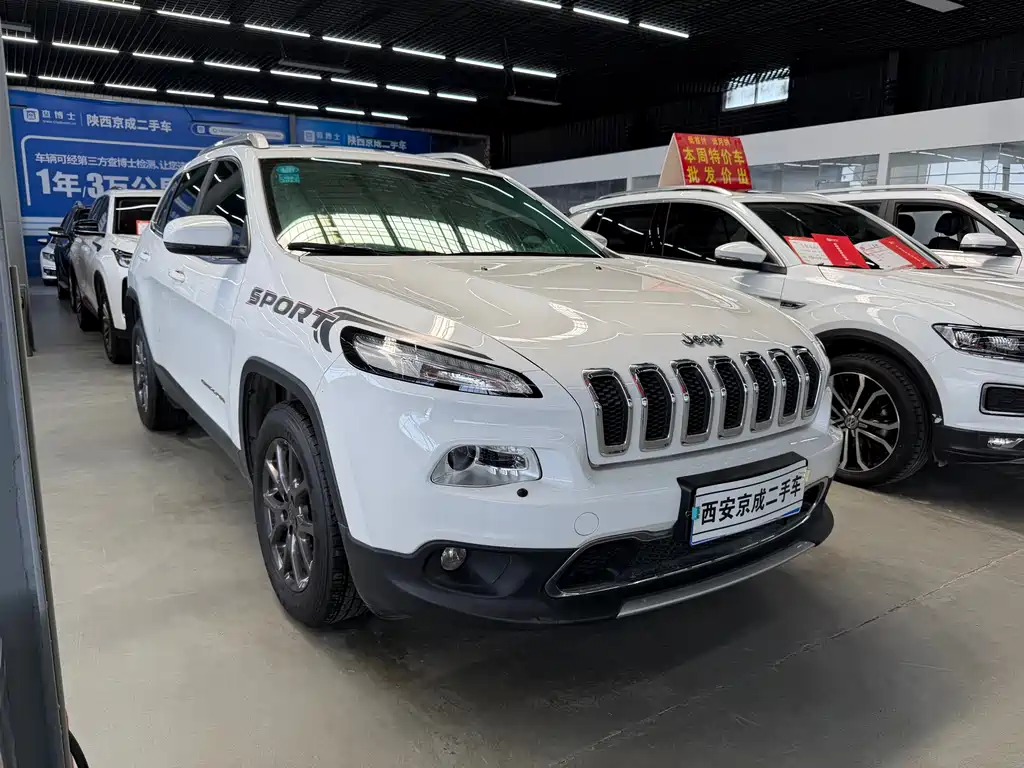 Jeep Cherokee 2020 — фото 3