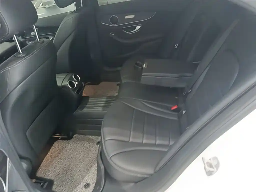 Mercedes-Benz C-Class 2020 — фото 17