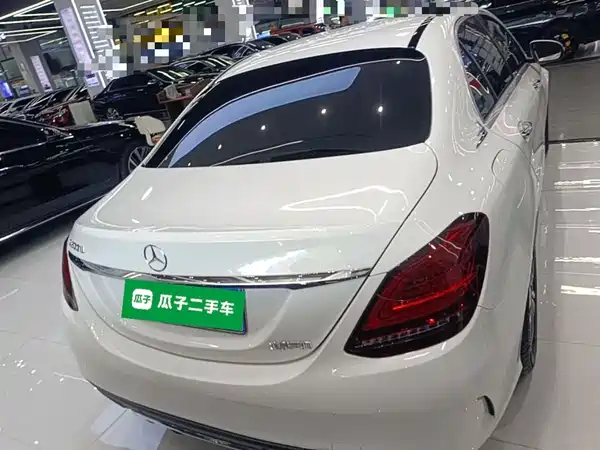Mercedes-Benz C-Class 2020