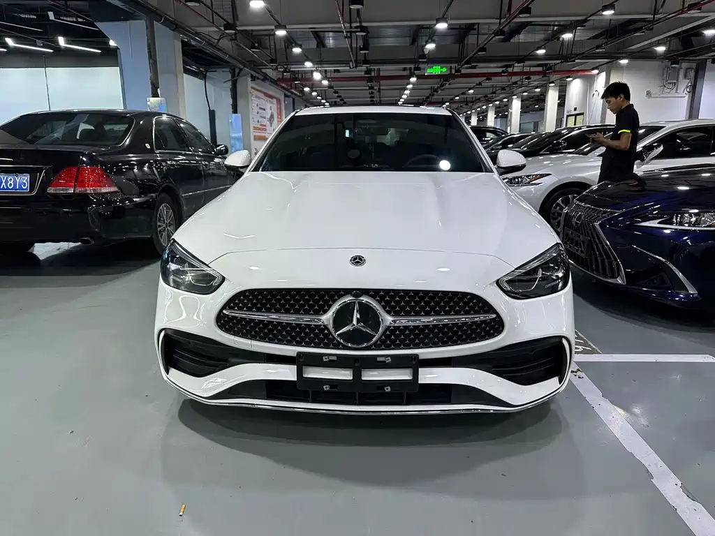 Mercedes-Benz C-Class 2022