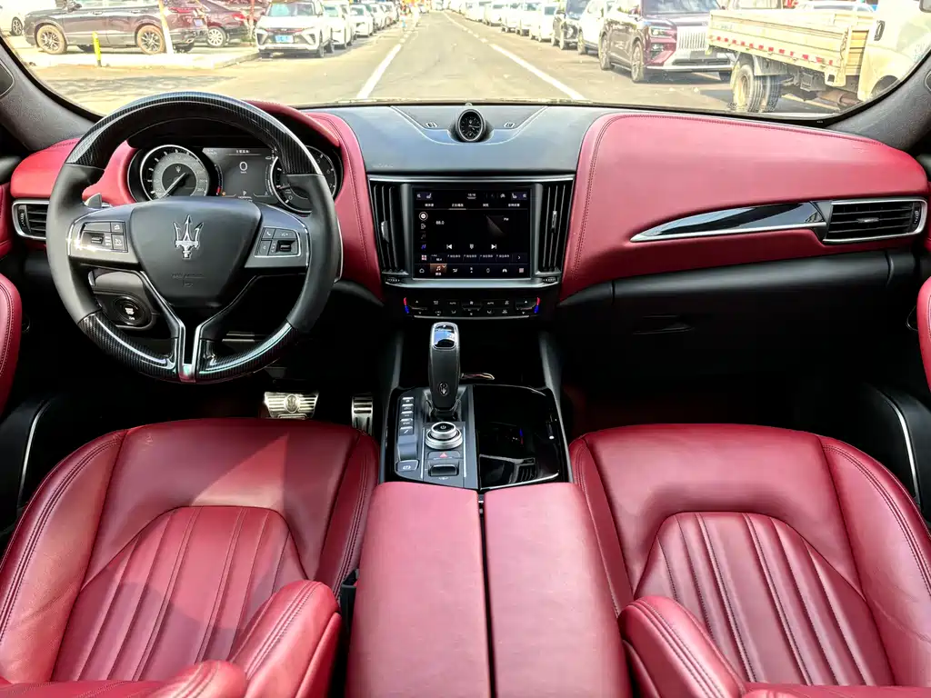Maserati Levante 2021 — фото 10