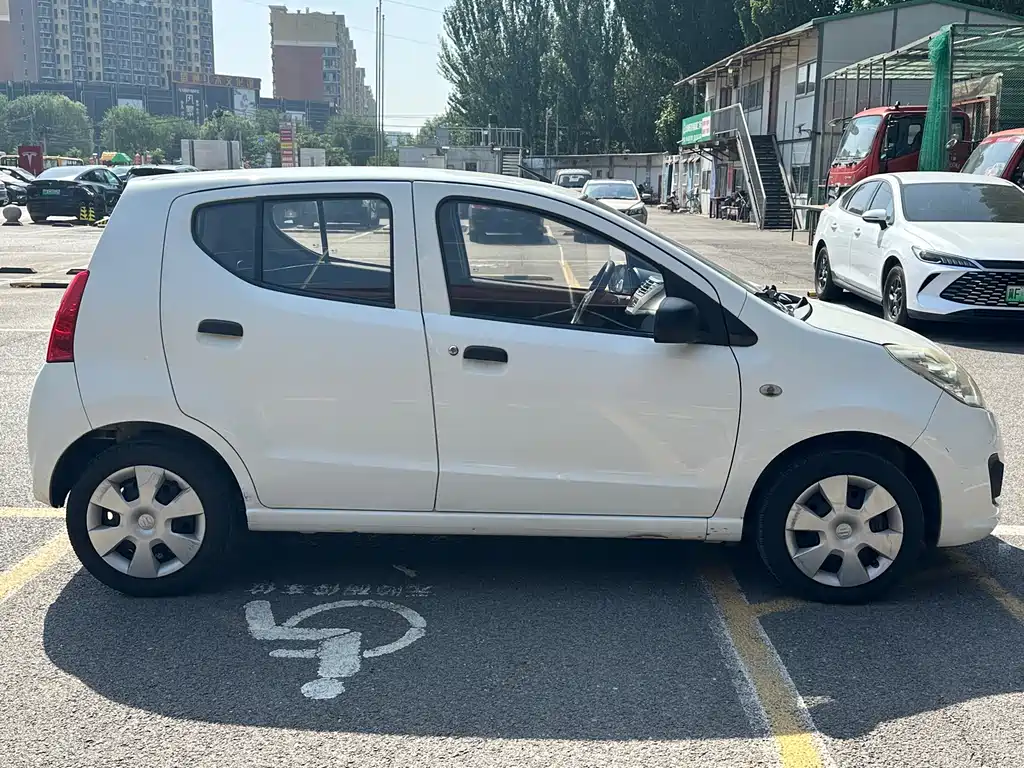 Suzuki Alto 2015 — фото 5
