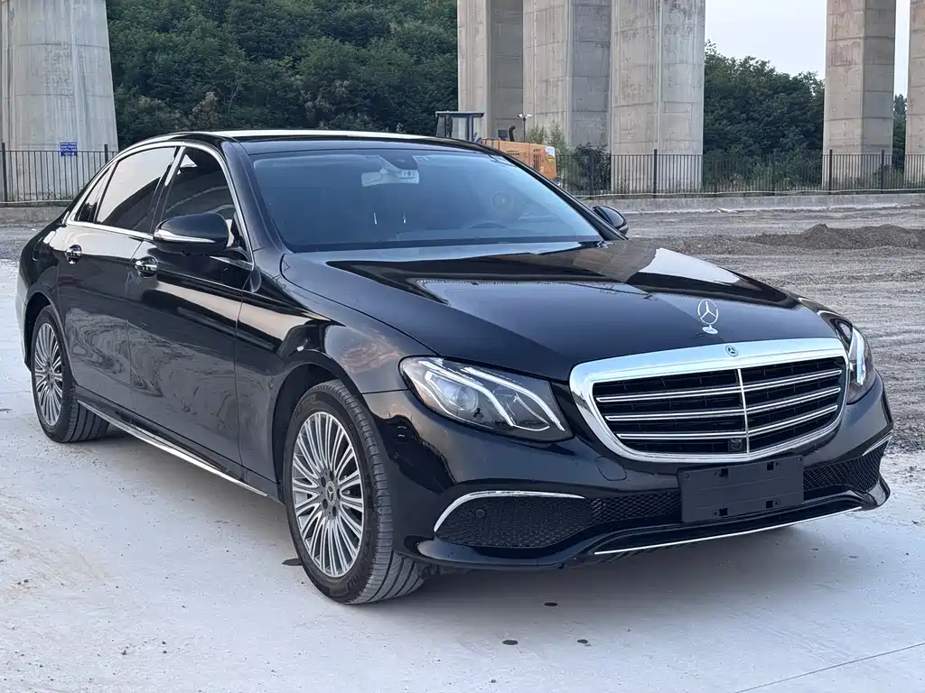 Mercedes-Benz E-Class 2019 — фото 3