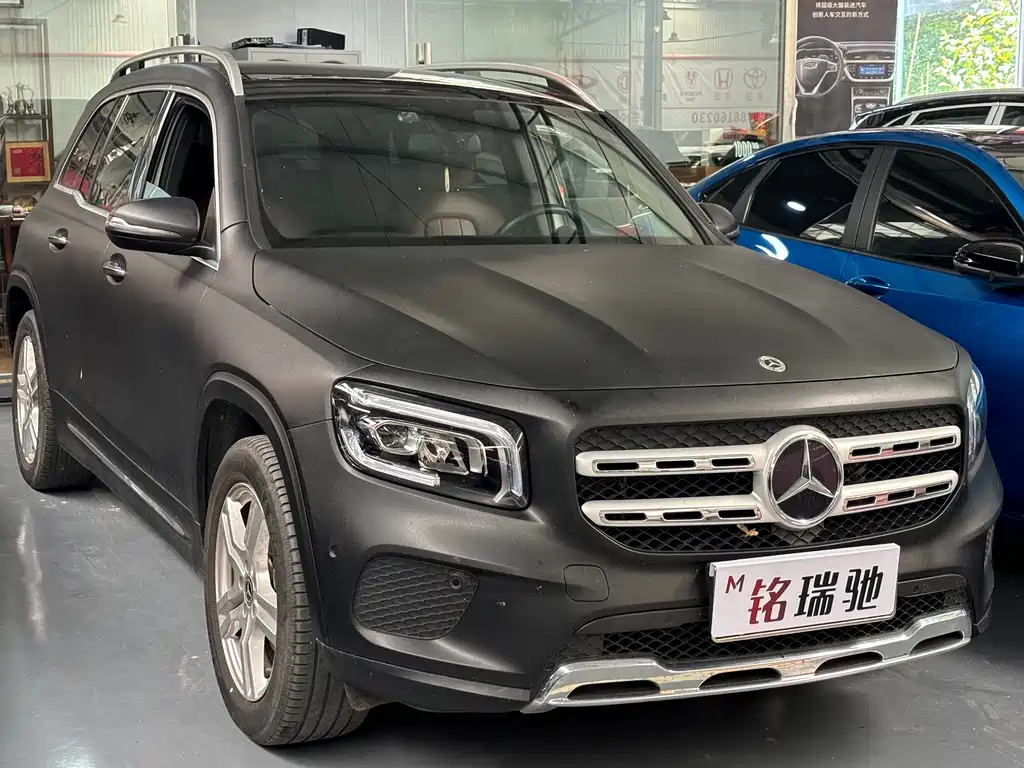 Mercedes-Benz GLB 2022
