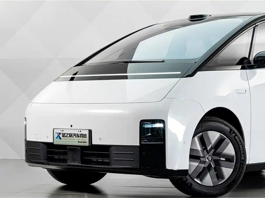 Li Auto Li MEGA 2025