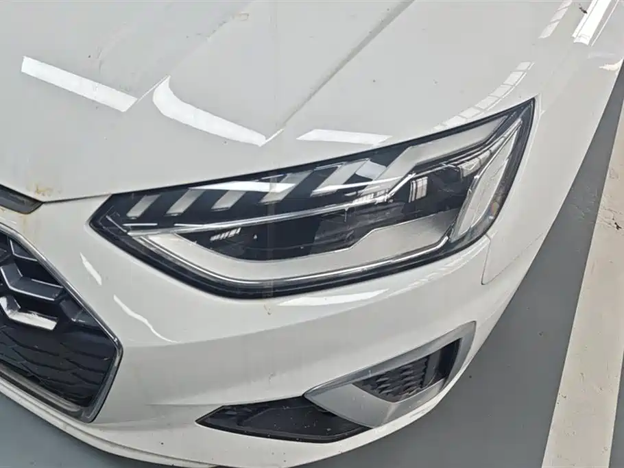 Audi A4L 2022