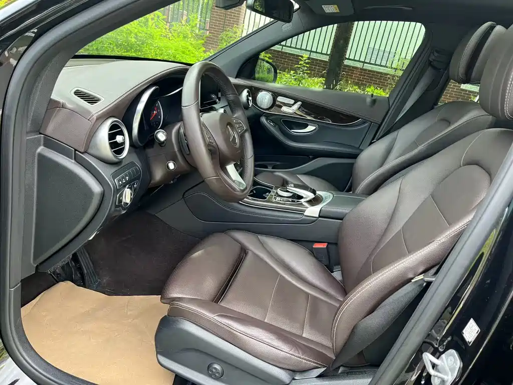 Mercedes-Benz GLC 2018
