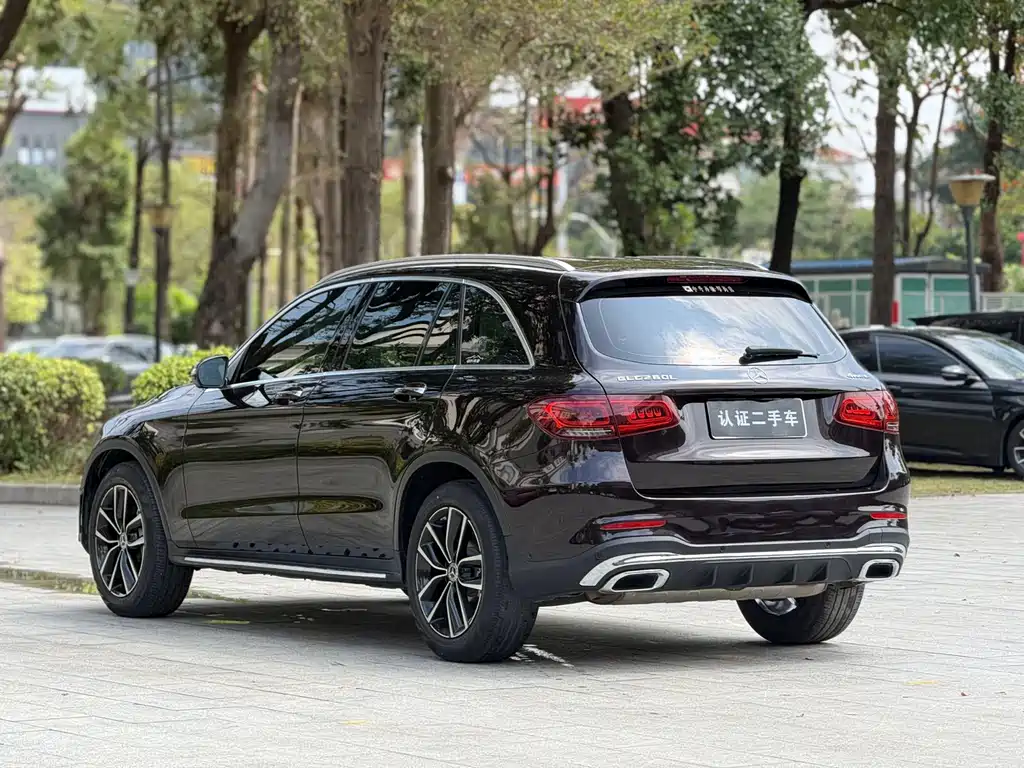 Mercedes-Benz GLC 2021 — фото 18