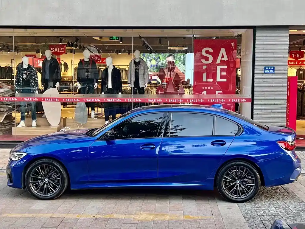 BMW 3 Series 2020