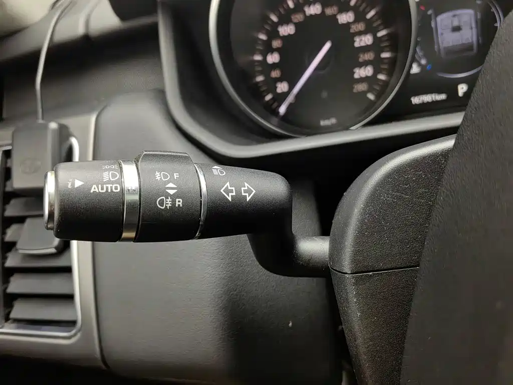 Land Rover Range Rover Sport 2017 — фото 21