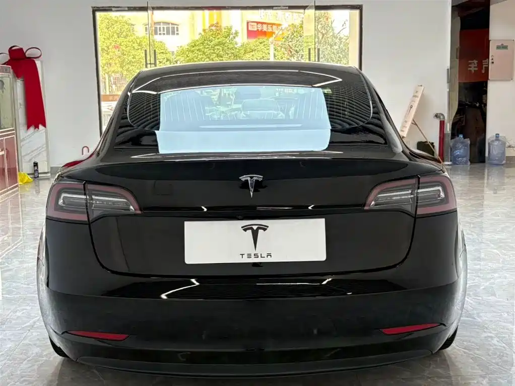 Tesla Model 3 2020 — фото 8