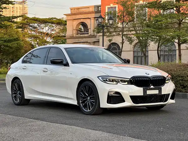BMW 3 Series 2020