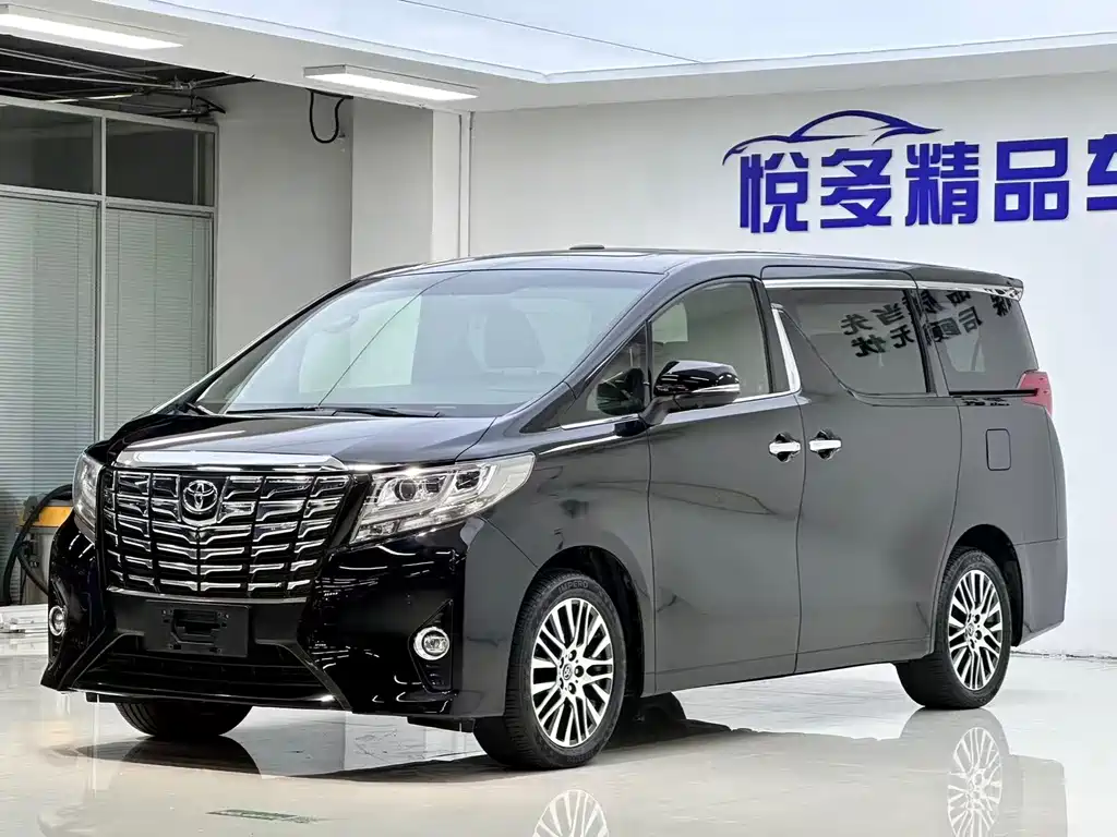 Toyota Alphard 2016 — фото 1