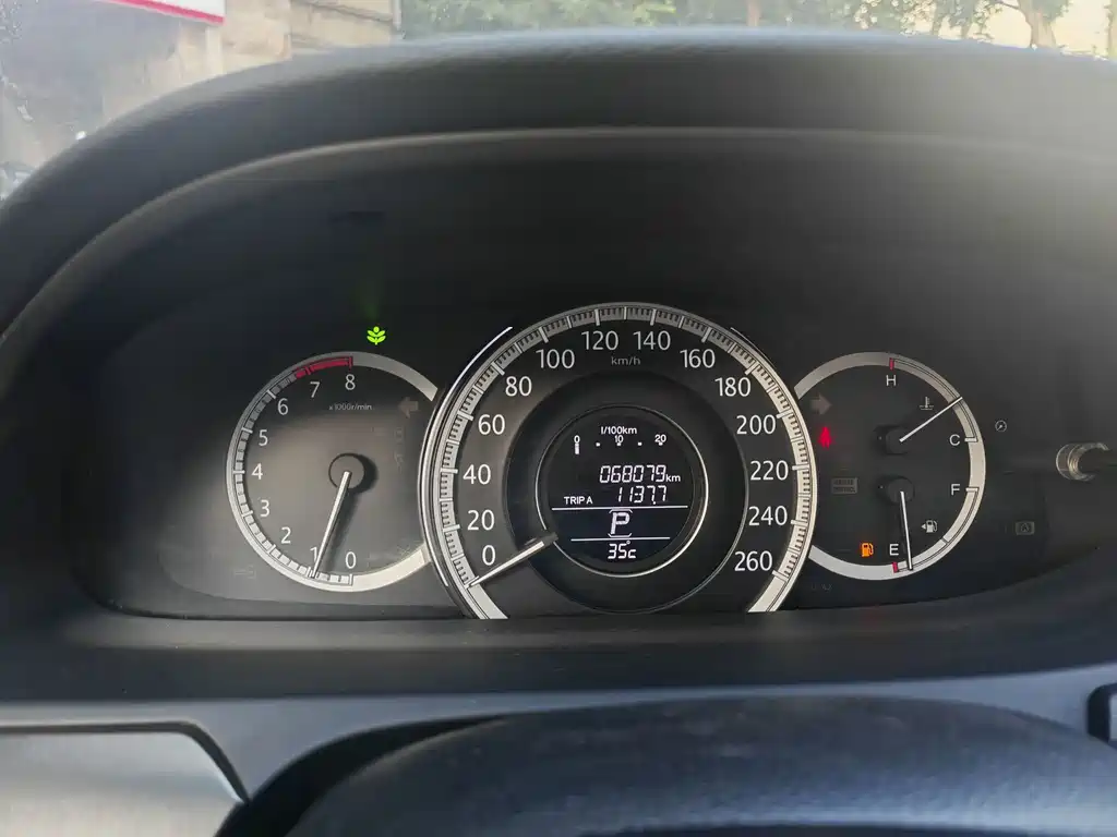 Honda Accord 2015 — фото 6
