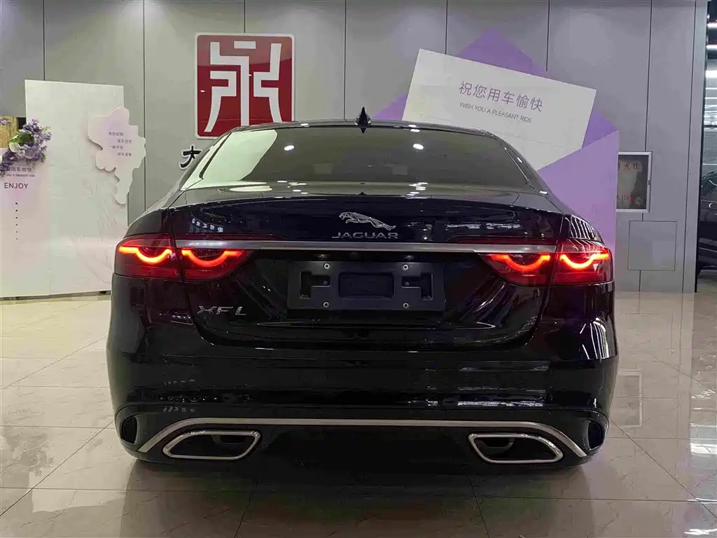Jaguar XFL 2023 — фото 16