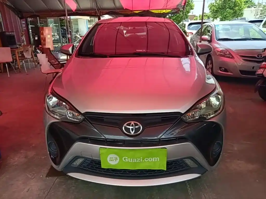 Toyota Yaris L 2016