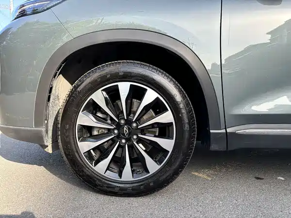 Chery Tiggo 8 PLUS 2025