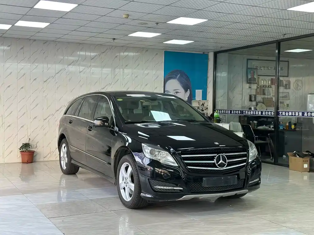 Mercedes-Benz R-Class 2015 — фото 3