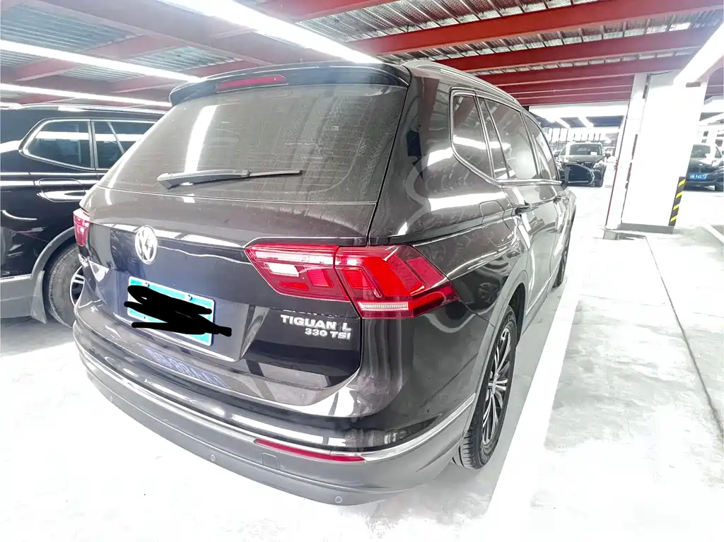 Volkswagen Tiguan L 2020 — фото 11