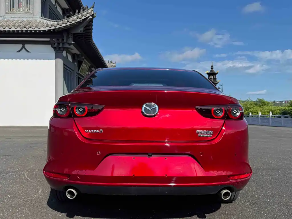 Mazda 3 Axela 2023