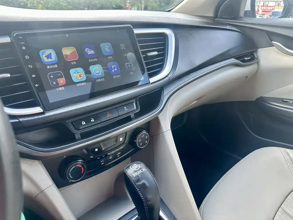 Buick Excelle 2017 — фото 10