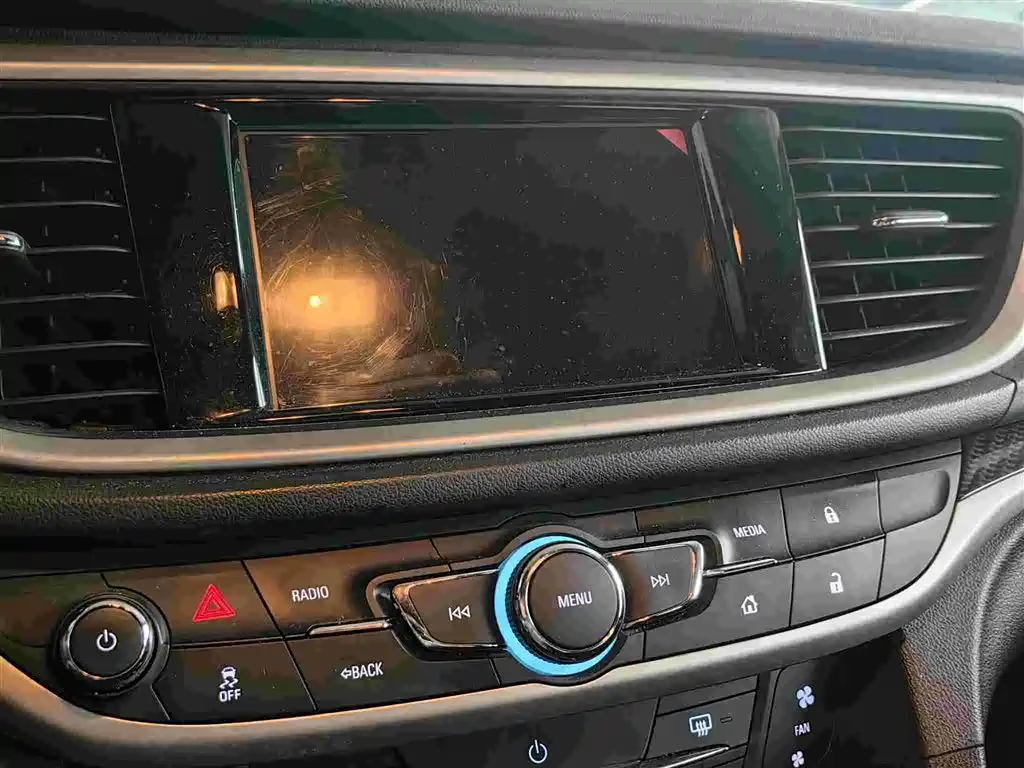 Buick Excelle GT 2017 — фото 10