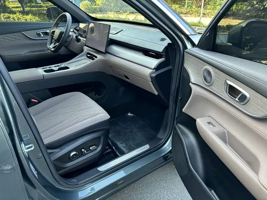 Chery Tiggo 8 PLUS 2024 — фото 16