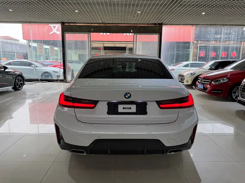 BMW 3 Series 2023