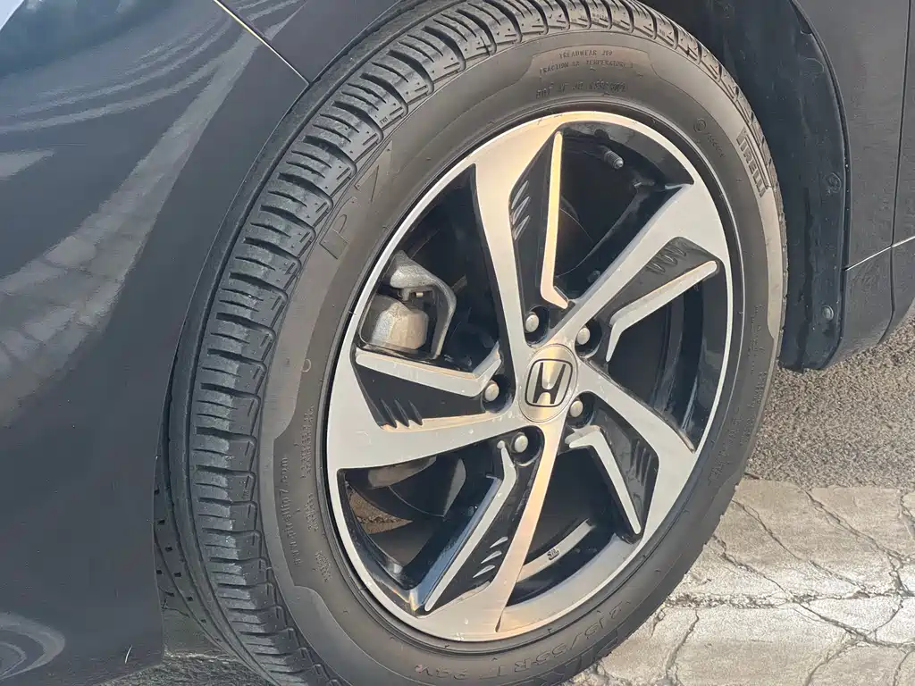 Honda Odyssey 2016 — фото 15