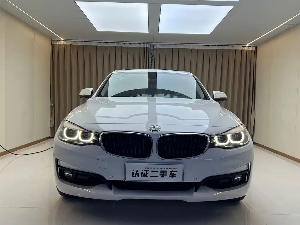BMW 3 Series GT 2017 — фото 9