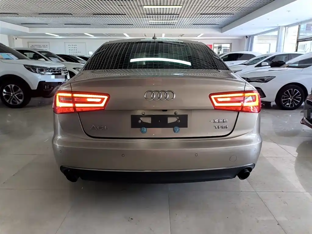 Audi A6L 2015 — фото 6
